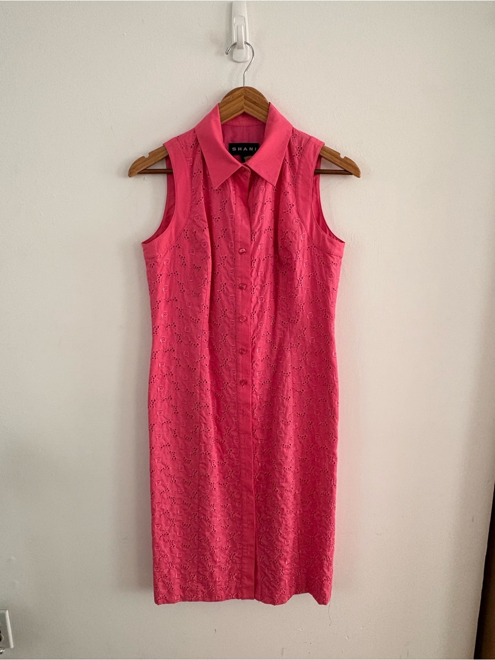 SHANI Sleeveless Pink Eyelet Midi Shirt Dress